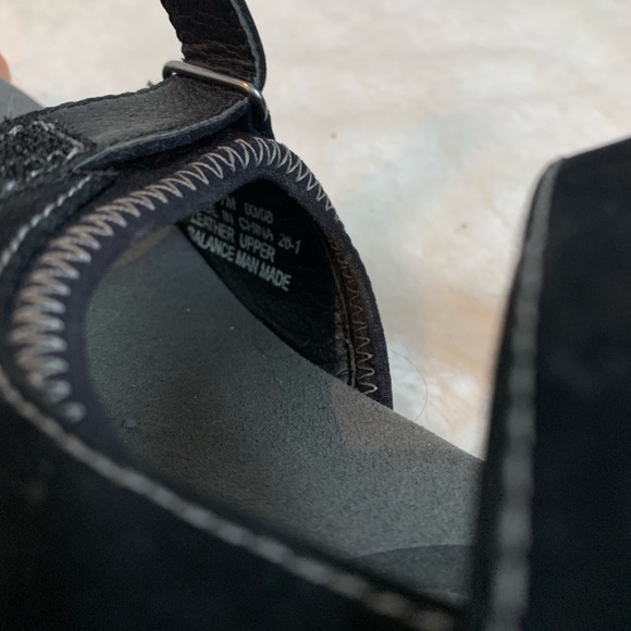 Clarks Leather/Suede Comfort Sandals - Picture 6 of 6